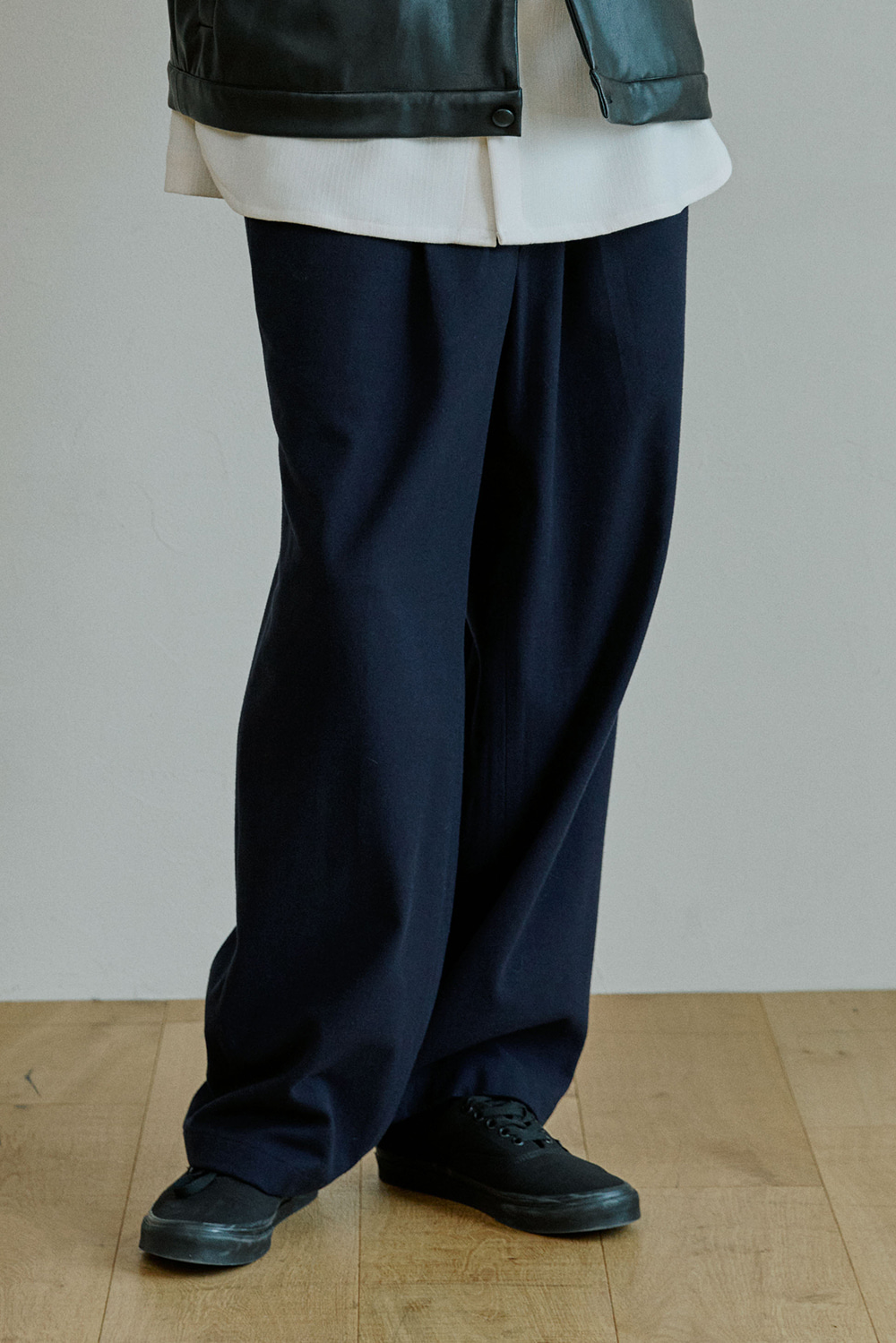 unisex one tuck pants navy [3color]